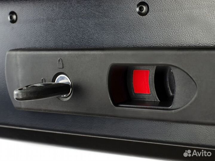 Автобокс Broomer Venture XL белый 213х89х42 500 л