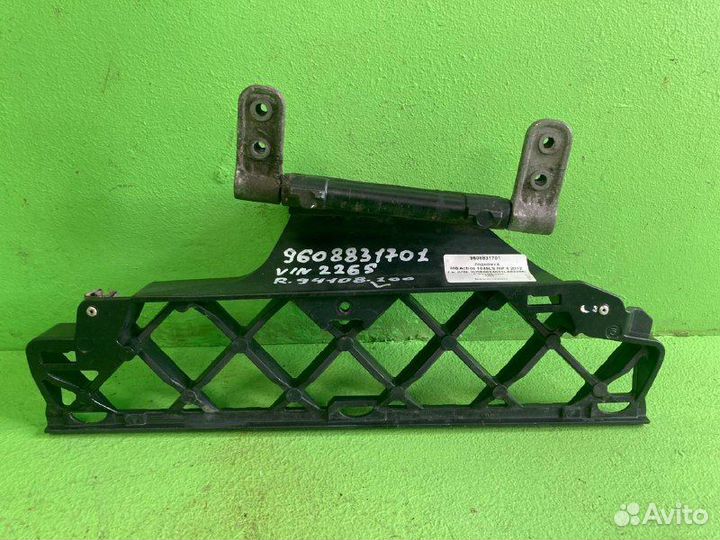 Подножка mercedes-benz actros MP 4