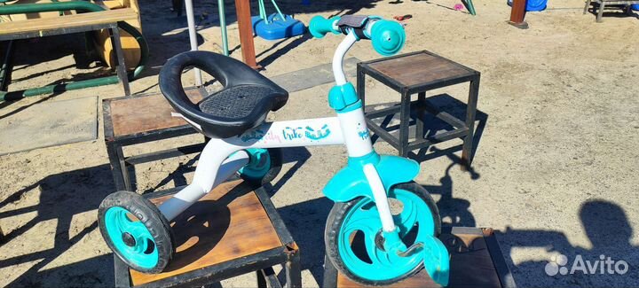 Трехколесный велосипед новый