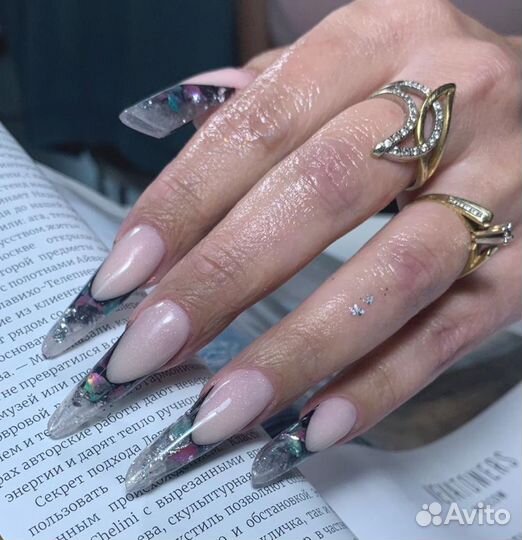 Наращивание ногтей