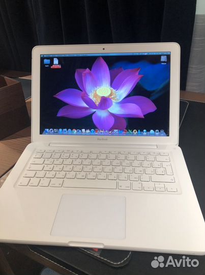 Apple macbook. Модель 1342