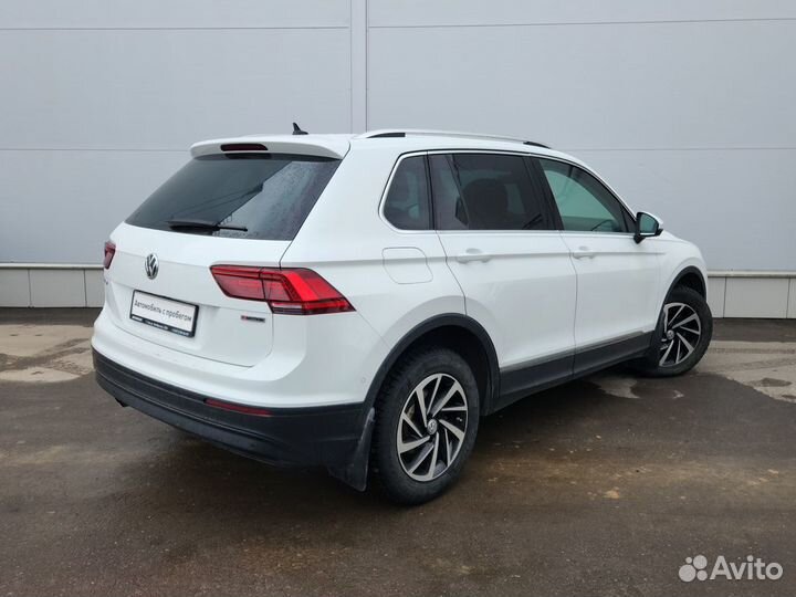 Volkswagen Tiguan 2.0 AMT, 2018, 130 000 км