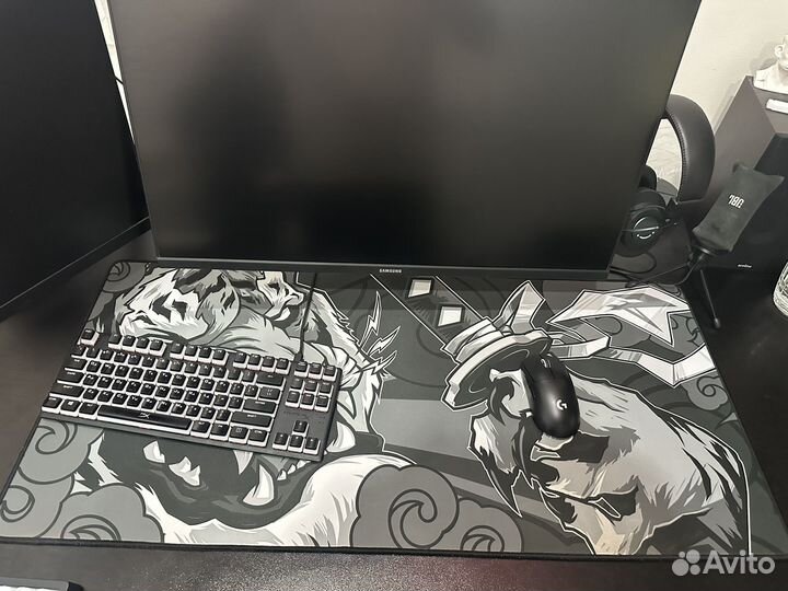 Игровая механическая клавиатура HyperX