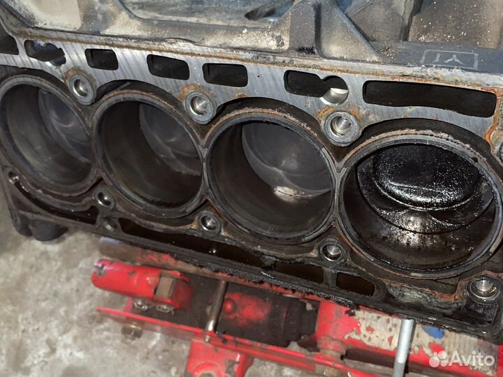 Блок цилиндров CAV 1.4 turbo Volkswagen Golf 6