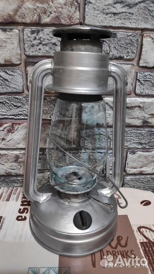 Керосиновая лампа летучая мышь