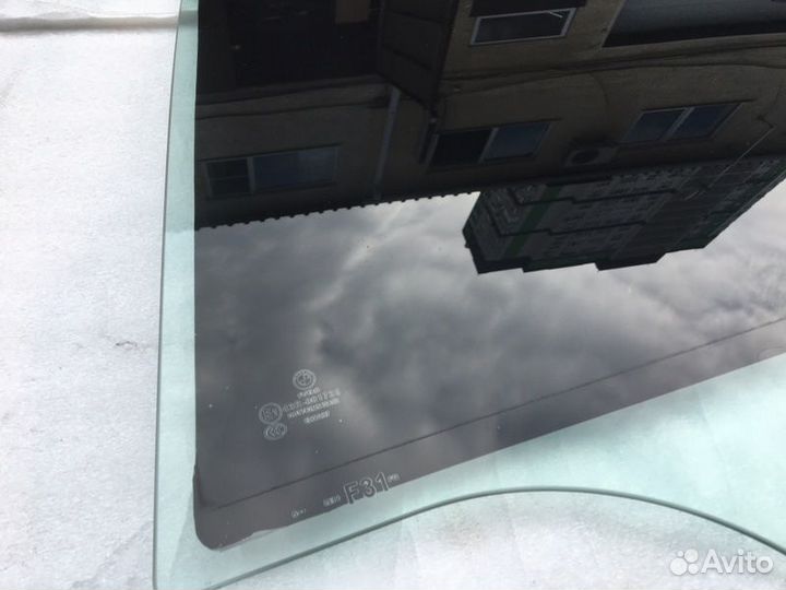 Стекло двери заднее левое Bmw 3 F31 2015