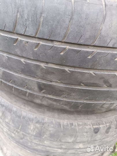 Yokohama dB Decibel E70 215/55 R17
