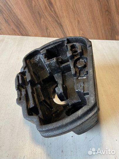 Ящик под инстумент Skoda Octavia