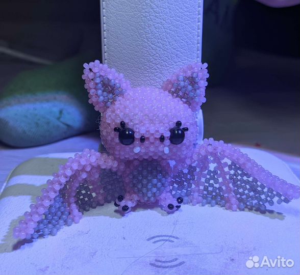 Летучая мышь Амигуруми из бисера