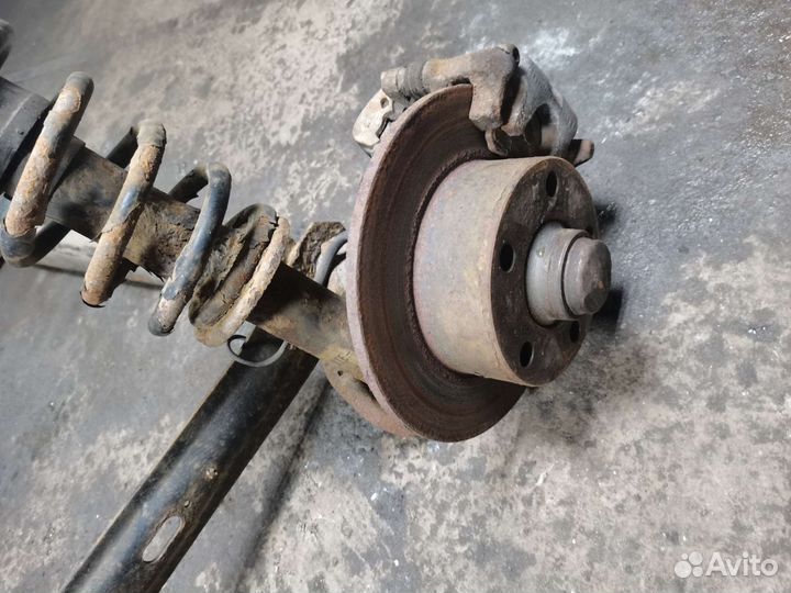 Задняя балка audi 100 c4 a6