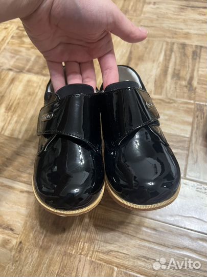 Ботинки детские 25