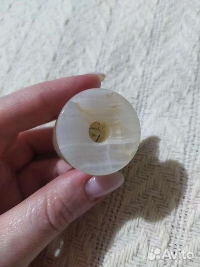 Подсвечник из камня