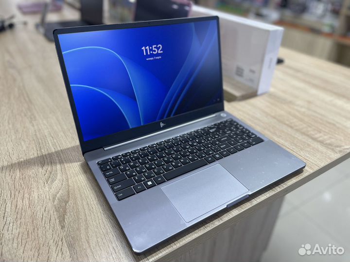 Ноутбук F Plus flaptop-R-Series