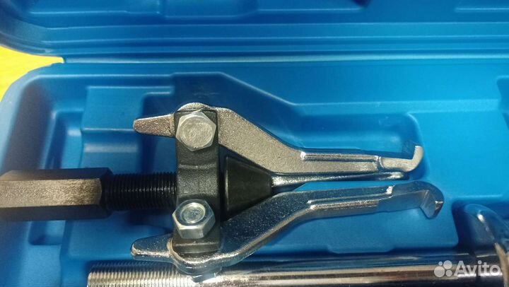 Набор съемников 3-лапых с обратн. молотком 5 пр