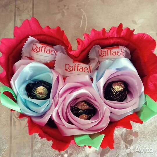 Подарок сердце в наличие. Букет. Цветы