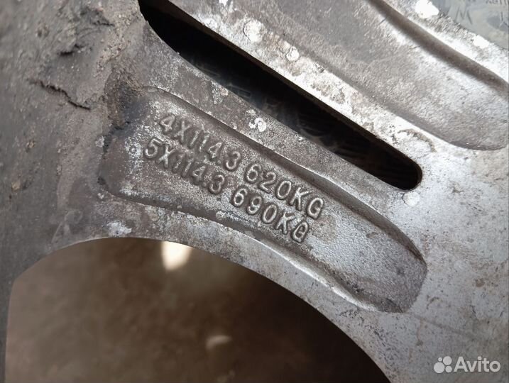 Gislaved Nord Frost 200 215/65 R16