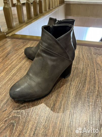 Сапоги женские