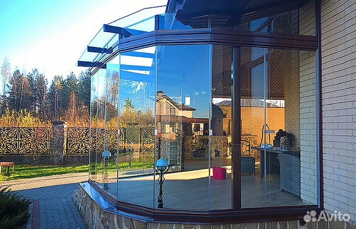 Безрамное остекление лоджий