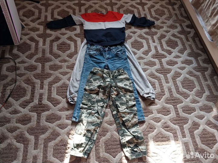 Продам пакет вещей