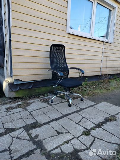 Компьютерное кресло Metta