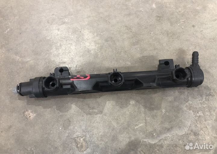 Рампа топливная Volkswagen Polo 5 (2009) 1.4/1.4