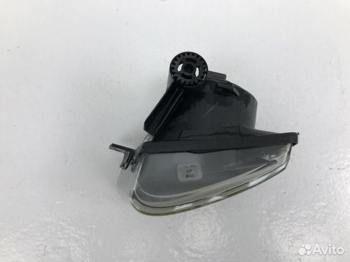 Левая противотуманная фара BMW 7-Series 5 (F01)