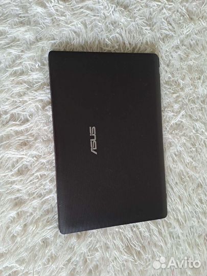 Ноутбук asus
