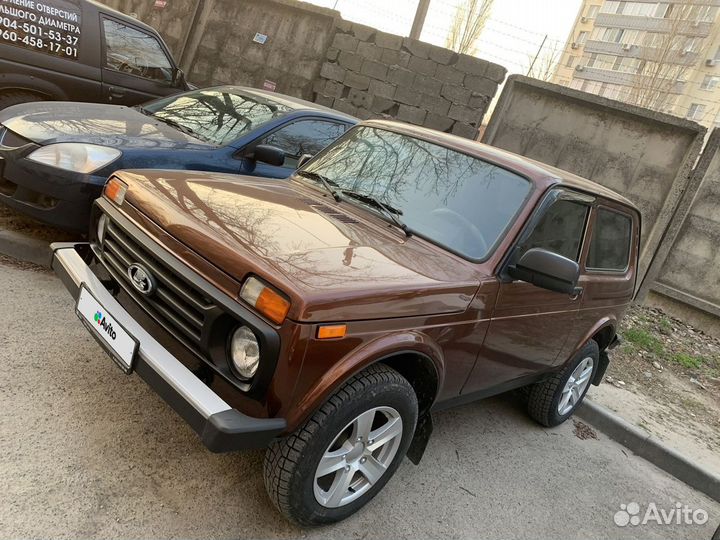 LADA 4x4 (Нива) 1.7 МТ, 2019, 14 000 км