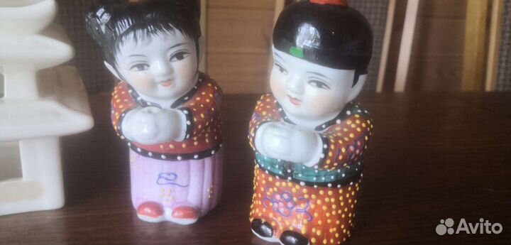 Статуэтка фарфор