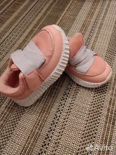 Кроссовки детские для девочек