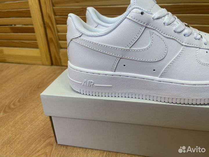 Кроссовки Nike Air Force 1