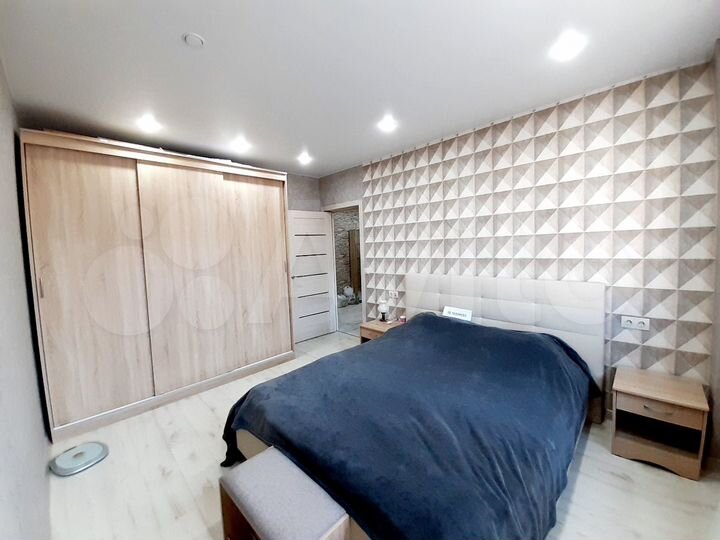 2-к. квартира, 65 м², 15/25 эт.