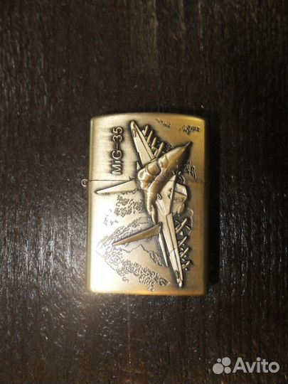 Зажигалка бензиновая сувенирная