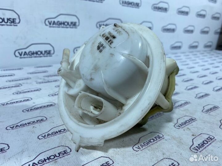 Корпус топливного фильтра Audi Q7 4.2 BAR 2006