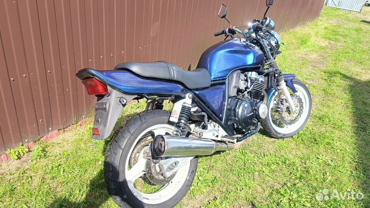 Honda cb 400