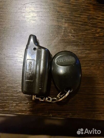 Брелок сигнализации alligator и tomahawk