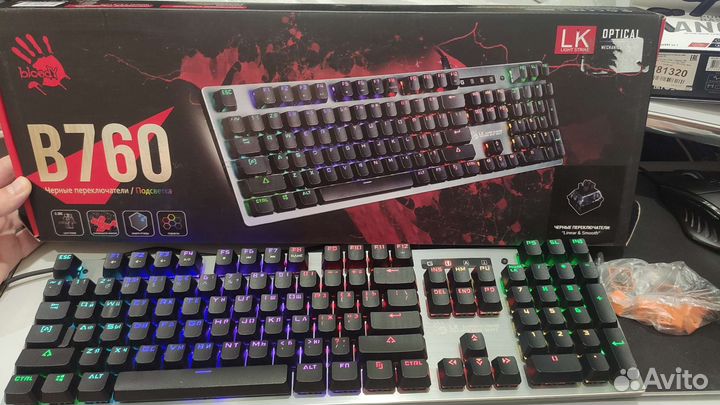 Игровая мышь, наушники, клавиатура