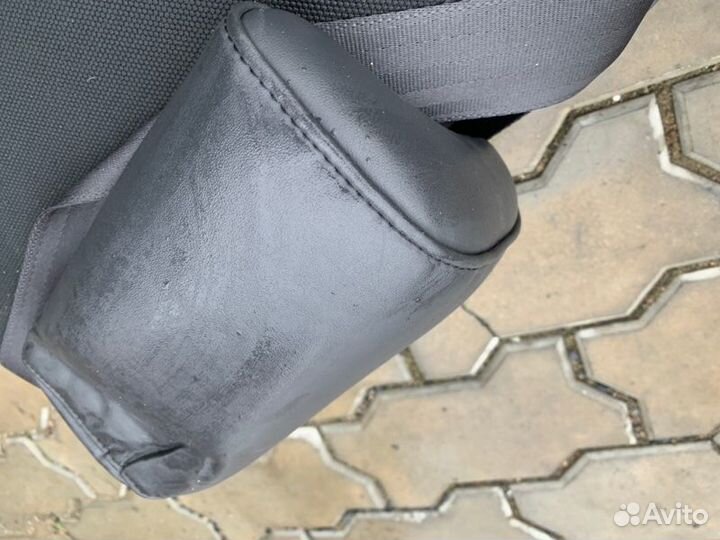 Подголовник зад. Toyota Fj cruiser