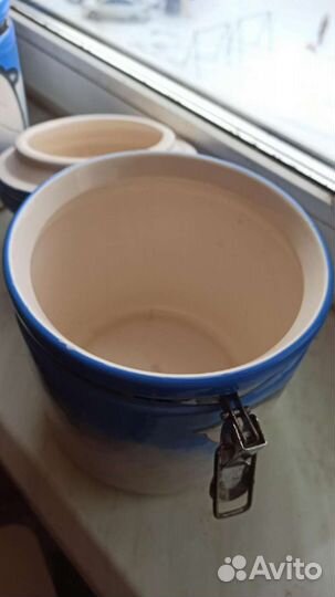 Банка для хранения с бугельным замком