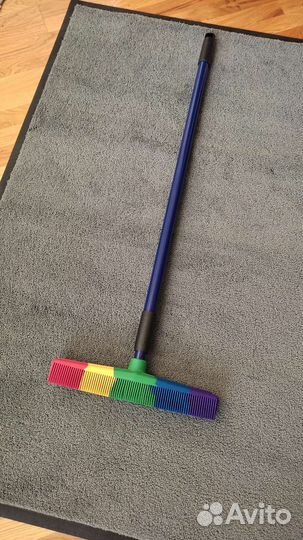 Каучуковая щётка Белый кот