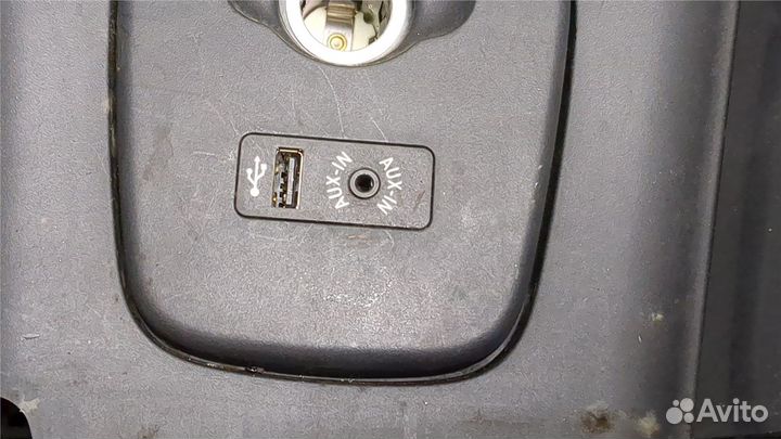 Пластик центральной консоли Mini Cooper (F56) 2013