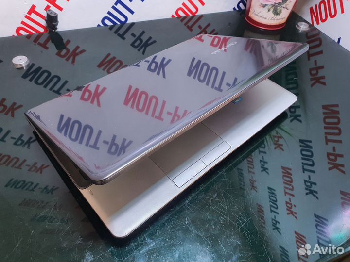 Ноутбук Samsung core i5/ssd/8гб