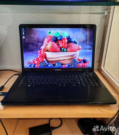 Samsung 17