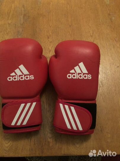 Перчатки для бокса