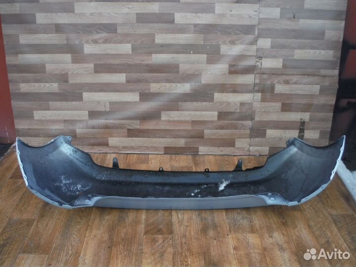 Бампер задний Toyota Auris 1 2009