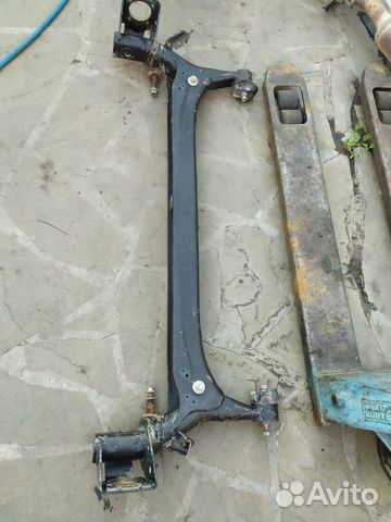 Балка зад. Toyota Corolla 2011