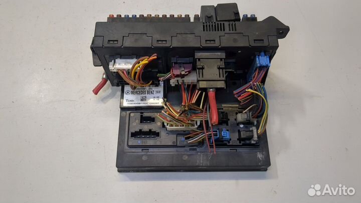 Блок предохранителей Mercedes E W211, 2003