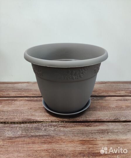 Кашпо для цветов