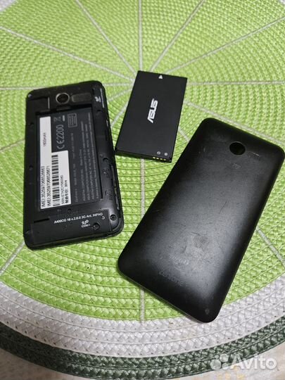 ASUS ZenFone 4 A400CG, 4 ГБ