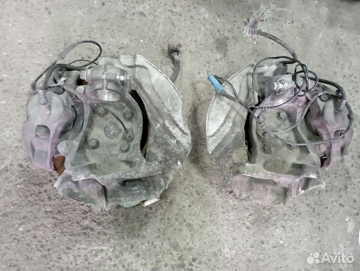 Ступица передняя левая правая BMW E65 E66